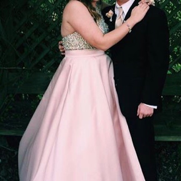 JOVANI BLUSH + CHAMPAGNE BALLGOWN - Picture 8 of 8